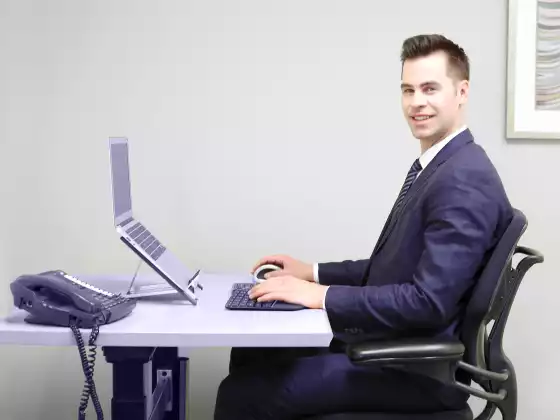 8 Steps to a Pain Free Workspace