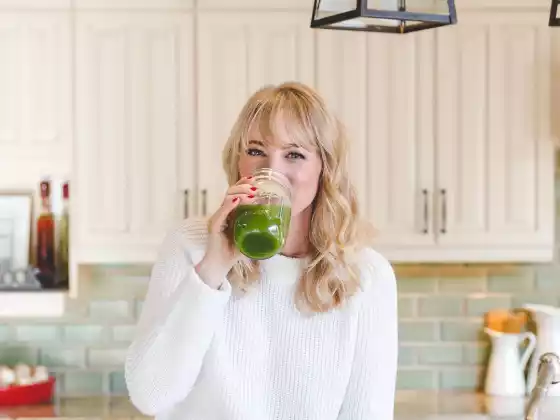 Eating Mindfully To Combat Stress