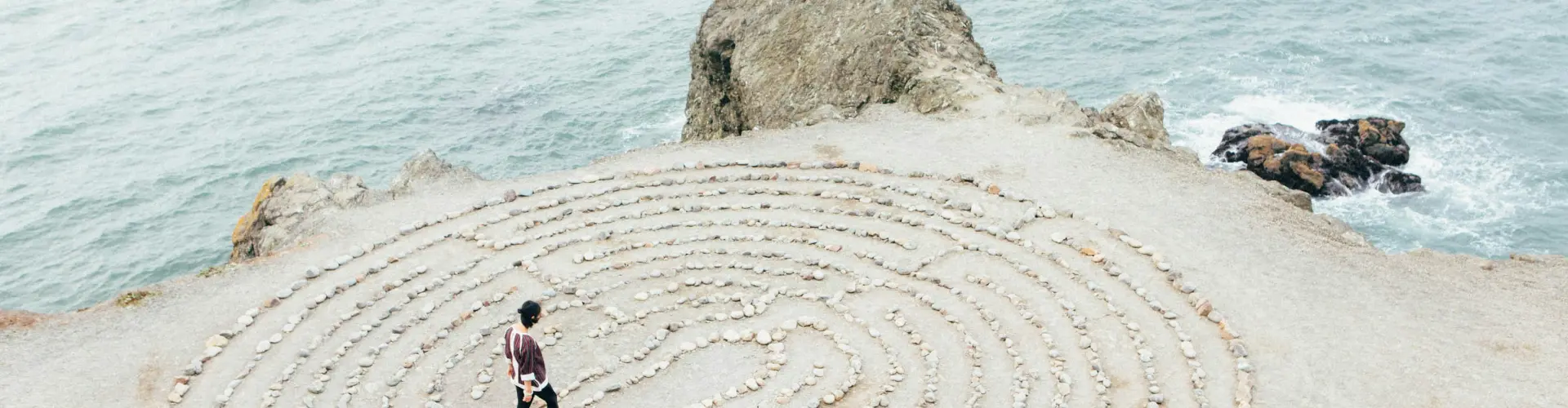 Remote Healing for Energetic Structure and Grounded Manifestation - Online Class by Jamie Butler